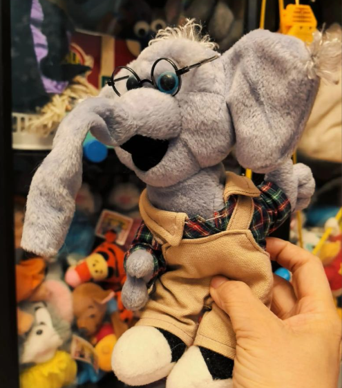 Are Vintage Secondhand Plushies Worth Collecting? How to Spot Repaired & Refurbished Fakes